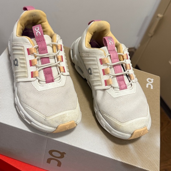 ON Kids Sneakers - White and Pink - Picture 2 of 6